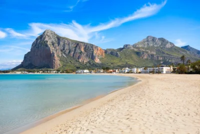 San Vito Lo Capo, entre sable clair, eaux turquoise et paysages spectaculaires